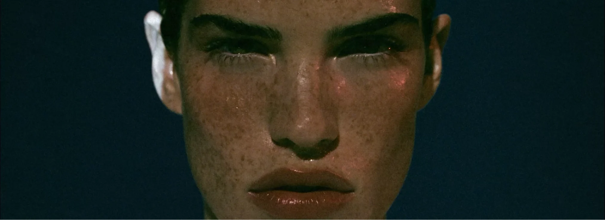 Model demonstrating skin firmness